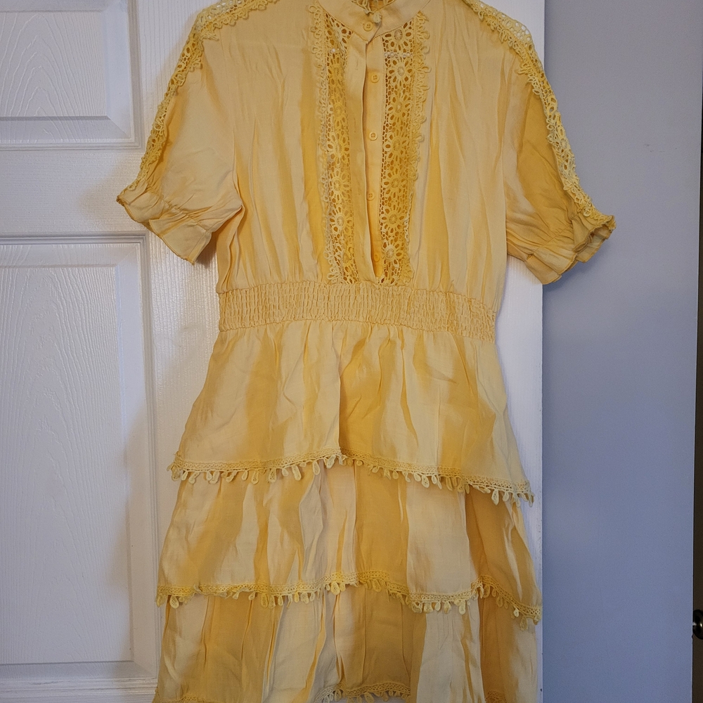 SHEIN Yellow Lace Trim Midi Dress